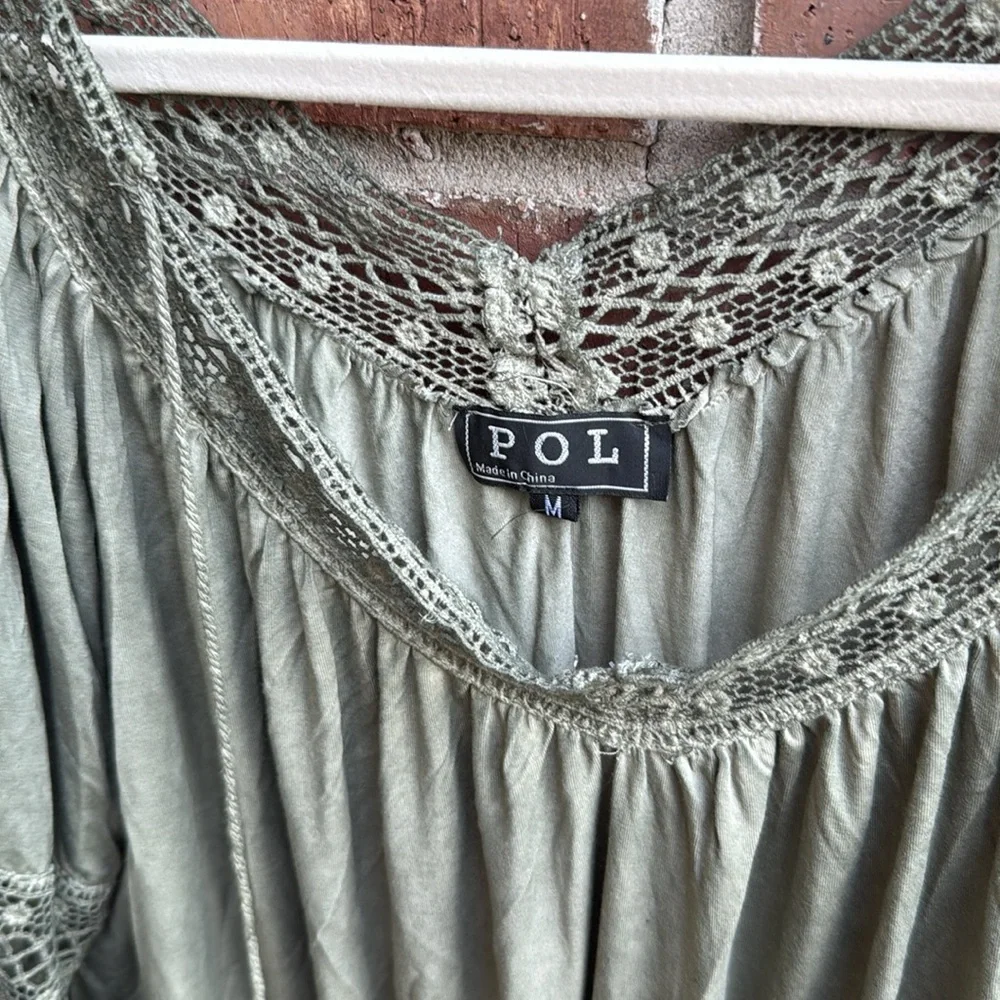 POL Women's M Olive Lace 3/4 sleeves Accent Blouse w/tassels